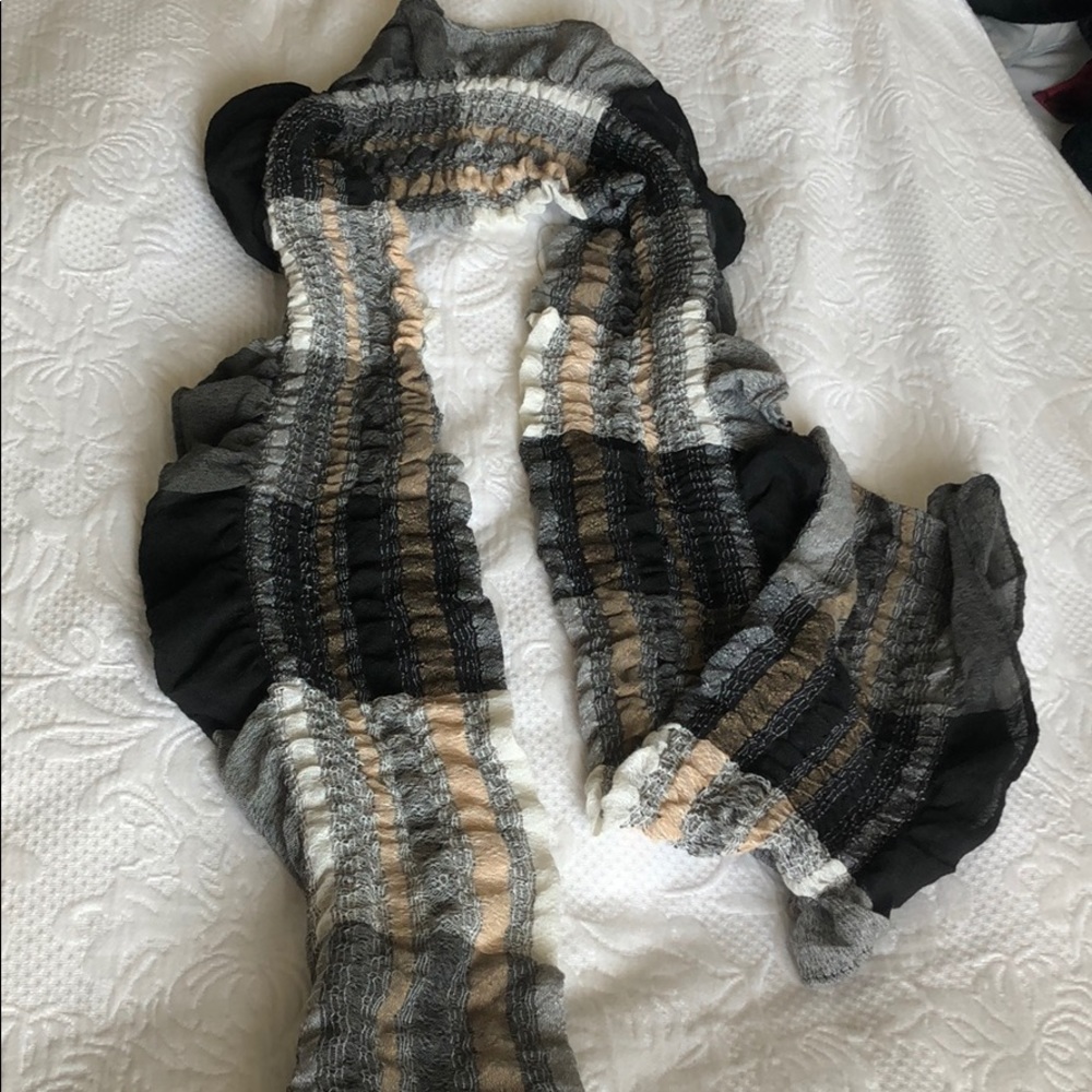 Cotton+viscose scarf w ruffles/ multicolor neutral